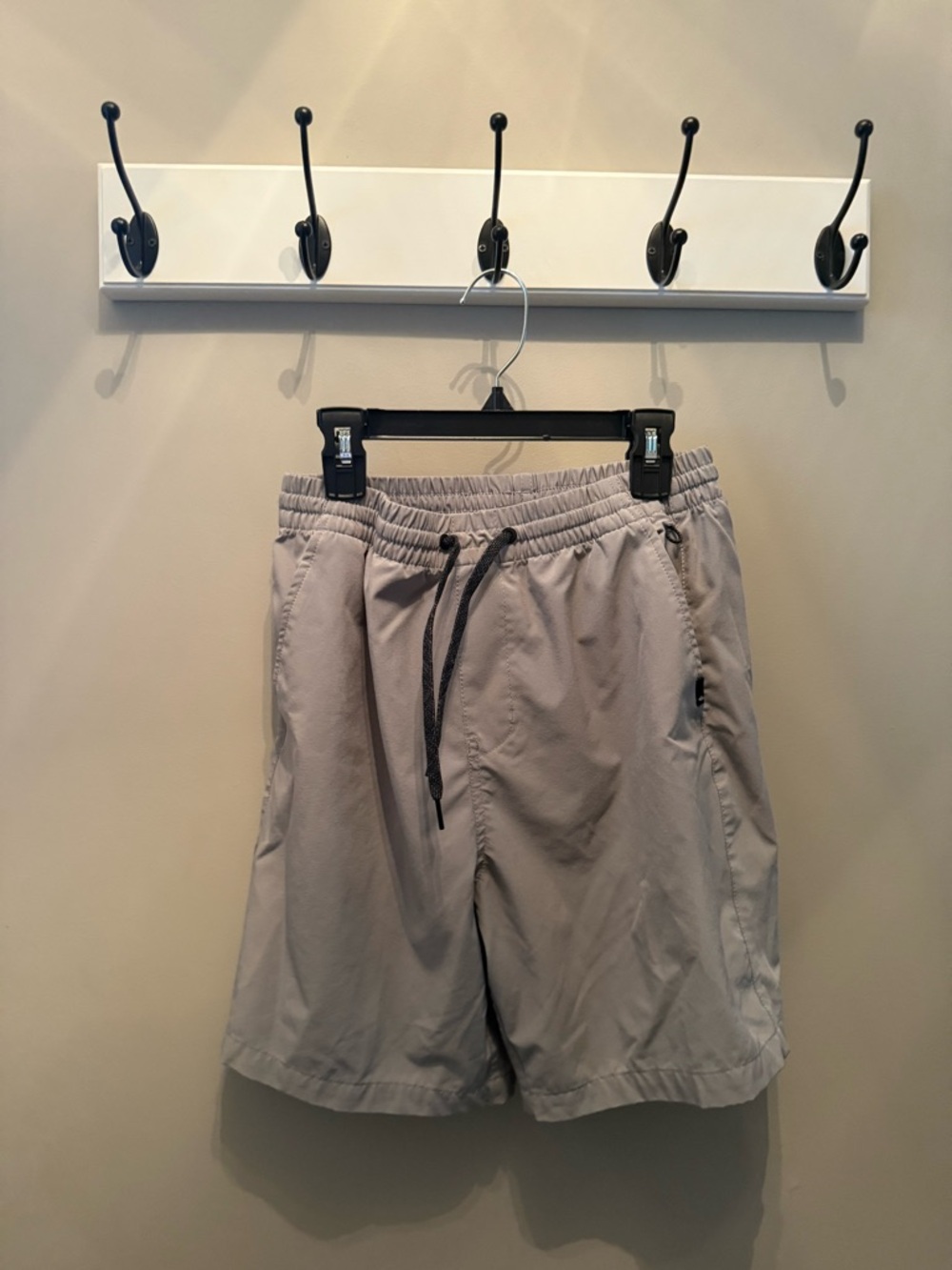Quiksilver Light Gray Athletic Shorts